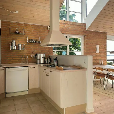 House With Views And Near Ferienhaus Bogense