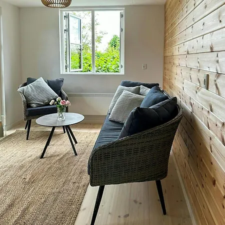 House With Views And Near Ferienhaus *